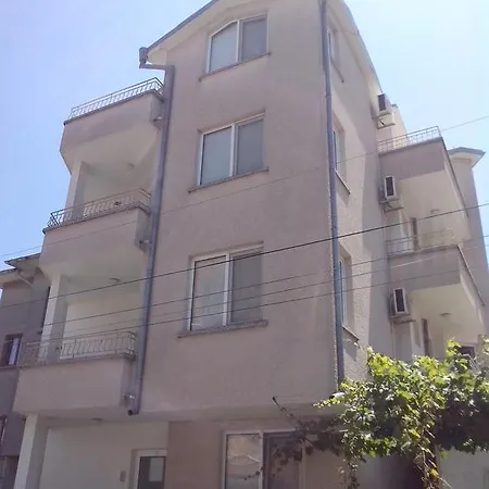 Krasi تشيرنوموريتس